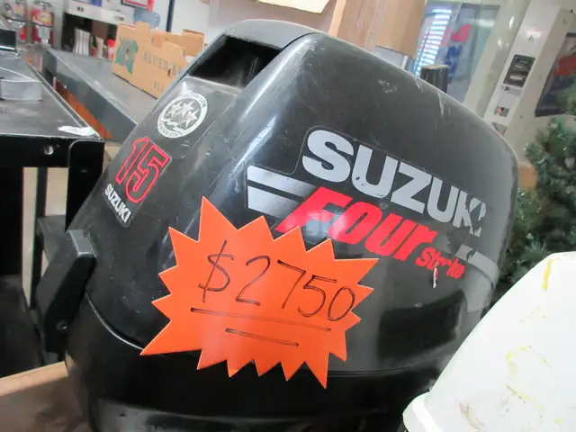 15 HP Suzuki Four Stroke Outboard motor in Powerboats & Motorboats in Prince Albert - Image 3