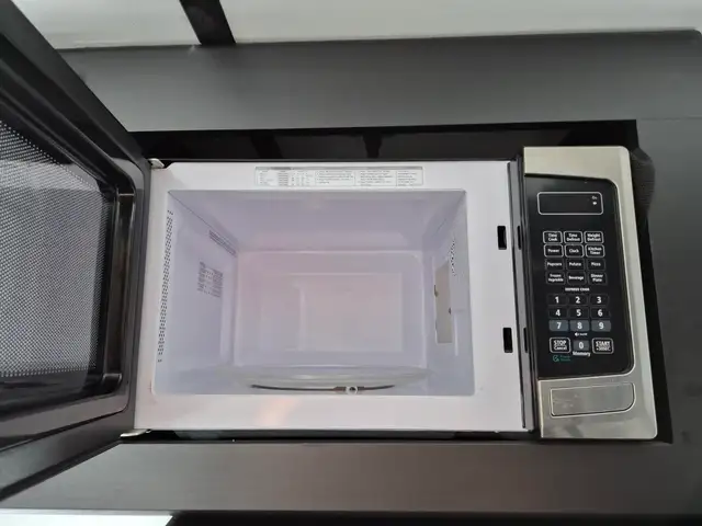 2022 Keystone Springdale Mini 1740RK in Travel Trailers & Campers in Ottawa - Image 24