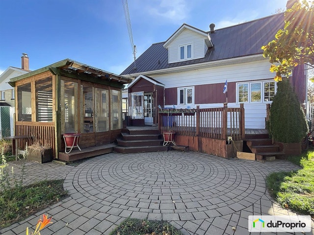 $324,000 - Bungalow for sale in Jonquière (Jonquière) — photo 1