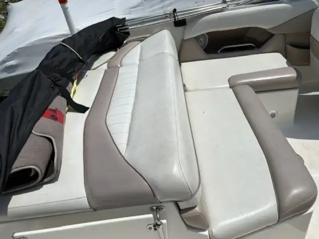 2003 Regal 2000 ES in Powerboats & Motorboats in Trenton - Image 5