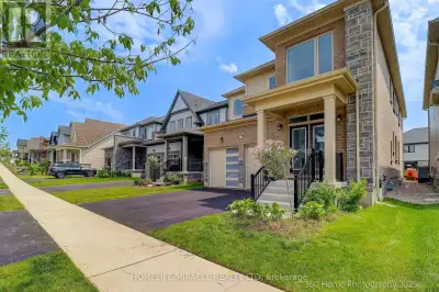 Beautiful Home 5 Bed 4 Bath, available for Sale in the heart of Fergus with lots of great features....