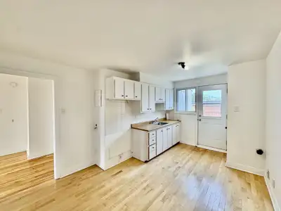 4 1/2 à louer à Rosemont disponible dès maintenant