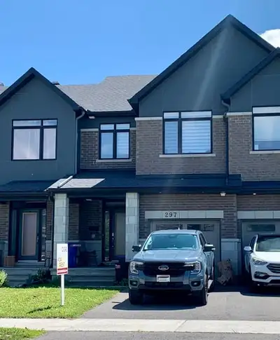 Ottawa, Orleans - Spring Valley Trails. Stunning Townhouse for rent features 4 bedrooms and 3.5 bath...