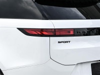 The 2024 Land Rover Range Rover Sport P400 Dynamic Se blends luxury, athletic design, and refined po... (image 4)