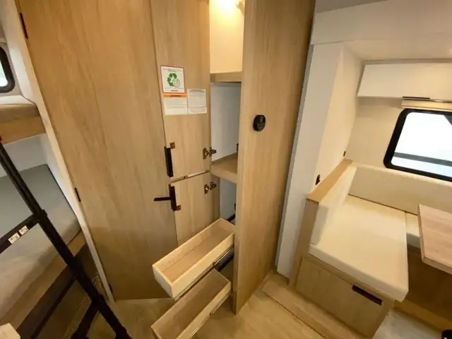 2026 Winnebago Thrive 22MBH in Travel Trailers & Campers in Bedford - Image 15