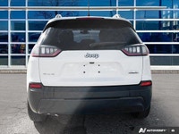 Bright White Clearcoat 2019 Jeep Cherokee Latitude 4WD 9-Speed 948TE Automatic 2.4L I4 Come And Expe... (image 4)