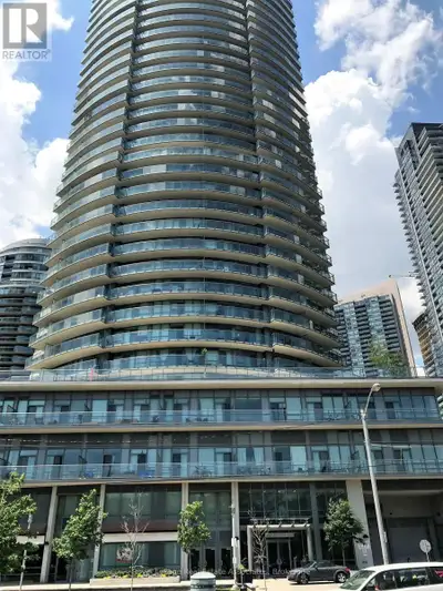 ***WITH PARKING & LOCKER*** Welcome to Beyond the Sea - Star Tower, offering contemporary condo livi...
