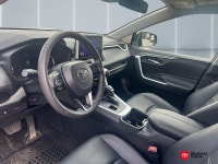 Welcome to Belleville Toyota! . Engine: 4 Cylinder Engine 2.5L L/100Km City: 8.8 L/100Km Hwy: 7.1 Sa... (image 9)