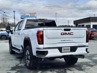 Engine: Duramax 6.6L Turbo-Diesel V8 B20-Diesel compatible L/100Km City: 0.0 L/100Km Hwy: 0.0 Safety... (image 6)