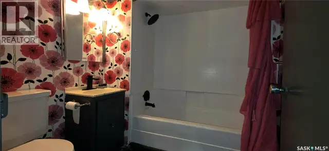 Kuntz Acreage Macoun, Saskatchewan in Houses for Sale in Regina - Image 29