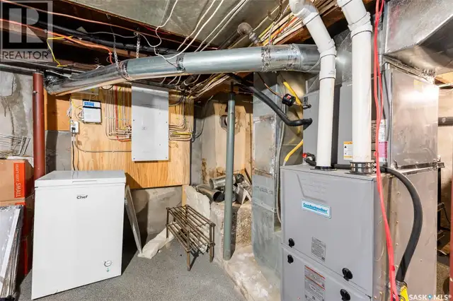 1129 3rd AVENUE NE Moose Jaw, Saskatchewan in Houses for Sale in Moose Jaw - Image 35