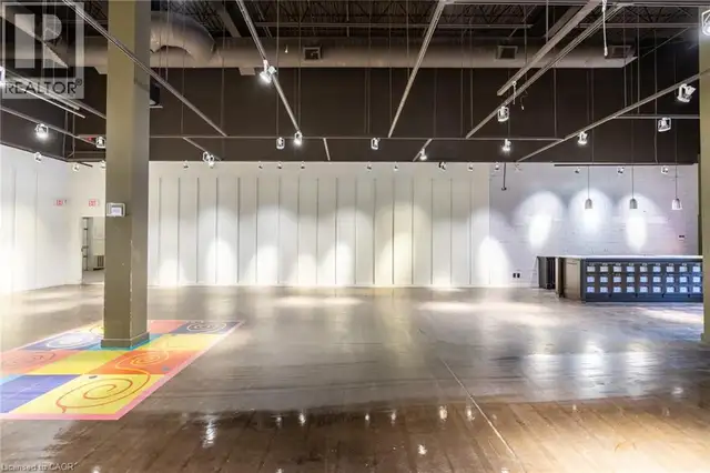 7500 LUNDY'S Lane Unit# B17 Niagara Falls, Ontario in Commercial & Office Space for Rent in St. Catharines - Image 19