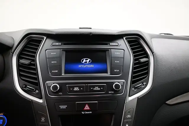 2017 Hyundai Santa Fe PREFERRED HEATED SEATS | BACKUP CAMERA | A in Cars & Trucks in Dartmouth - Image 7