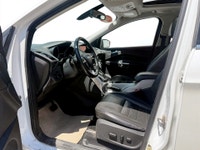 A versatile compact SUV with a comfortable interior, modern convenience features, and efficient perf... (image 8)
