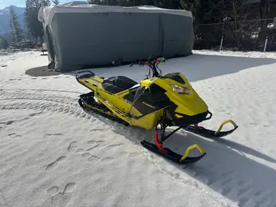 2020 Ski-Doo Summit X W/Expert Pkg 165 850 E-TEC TURBO