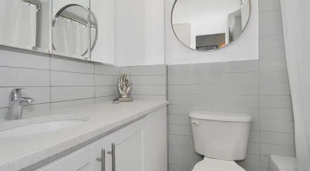 Crystal Arms - 1 Bedroom Apartment for Rent