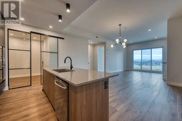 75 Predator Ridge Drive Unit# 202 Vernon, British Columbia in Condos for Sale in Fort St. John - Image 6