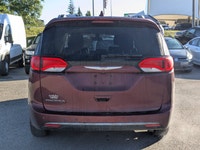 Come see this 2017 Chrysler Pacifica Touring-L Plus. Its Automatic transmission and Regular Unleaded... (image 6)