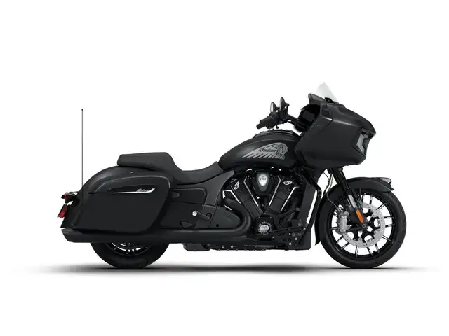 2026 indian Indian Challenger Dark Horse in Sport Touring in Laval / North Shore - Image 2