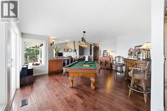 8485 Lisa Lane Lantzville, British Columbia in Houses for Sale in Victoria - Image 18