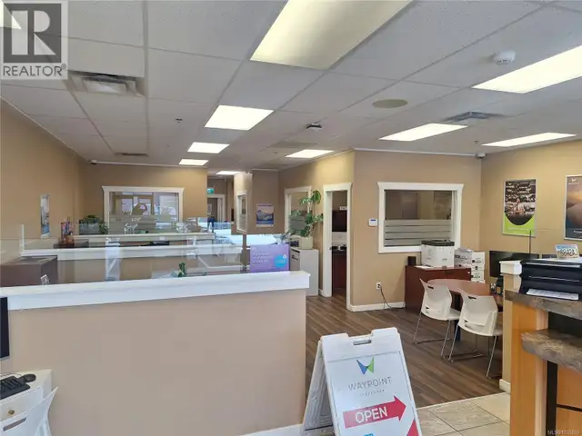 101 1808 Bowen Rd Nanaimo, British Columbia in Commercial & Office Space for Rent in Nanaimo - Image 6