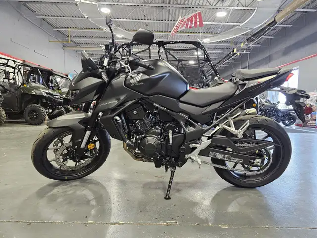 2025 Honda CB750 ABS in Street, Cruisers & Choppers in Hamilton - Image 8