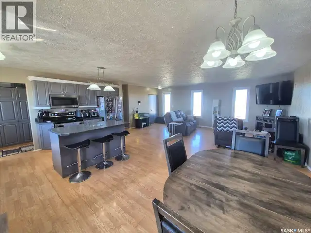 Highway 13 Acreage near Glasnevin Key West Rm No. 70, Saskatchew in Houses for Sale in Regina - Image 5
