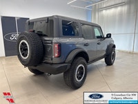 Low Mileage, Navigation, LED Lights, Aluminum Wheels, Sunroof, Off-Road Suspension! Ask us how you c... (image 4)