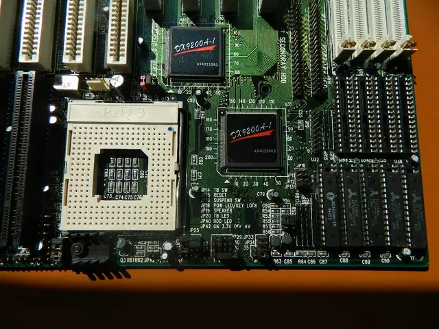 Vintage computer parts in Desktop Computers in Kingston - Image 12