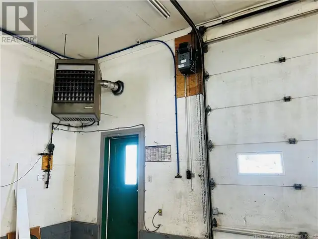 2020 Industrial Bathurst, New Brunswick in Commercial & Office Space for Rent in Bathurst - Image 18