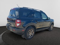 Check out this vehicle's pictures, features, options and specs, and let us know if you have any ques... (image 4)