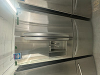2204-Refrigerateur LG Porte Francaise 36'' Water and Ice Stainle