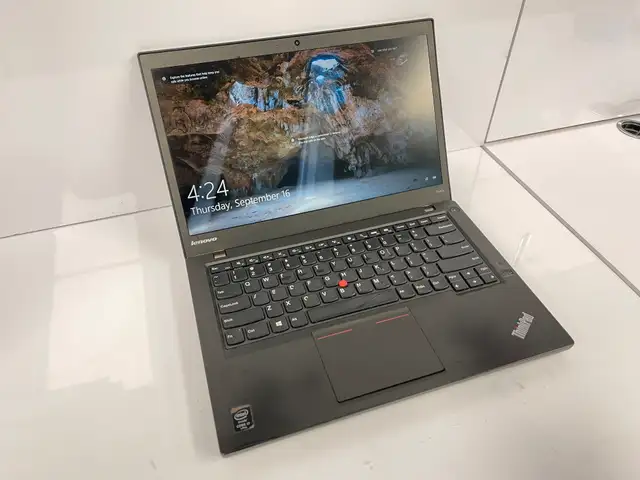 Refurbished Lenovo laptops  best price  at  UNIWAY 8th Street63611955383297123