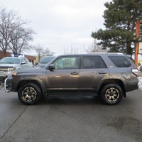 This One owner 2015 Toyota 4Runner SR5 is a reliable and spacious SUV with a powerful 6-cylinder eng... (image 6)
