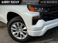 Meet the 2025 Chevrolet Silverado 1500 Custom Crew Cab Short Box 44an embodiment of power and precis... (image 1)