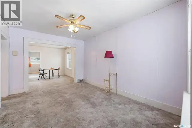607 K AVENUE N Saskatoon, Saskatchewan in Houses for Sale in Saskatoon - Image 5