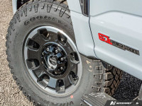 Power Running Boards, B&O Sound System, Adaptive Cruise Control, HUD, Lane Keep Assist, Navigation,... (image 6)