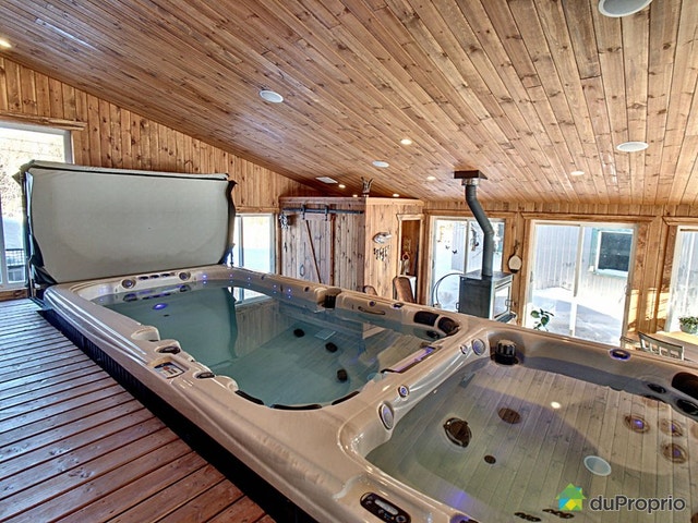 $1,250,000 - Acreage / Hobby Farm / Ranch for sale — photo 2