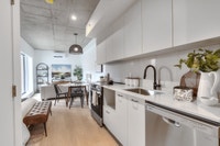 Condo for rent-apartment rental-logement locatif-2.5-2 1/2-Studio-Rosemont La Petite Patrie-Parc Laf... (image 1)