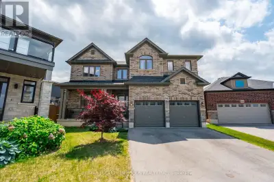 Discover an exceptional opportunity in the sought-after Vista Ridge community on the scenic Beamsvil...