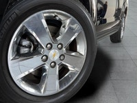 The 2015 Chevrolet Equinox LT is a comfortable and practical SUV that's perfect for commuting, road... (image 1)