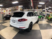 SUV ........ PLATINUM EDITION ........... 3.0 LITER 6-CYLINDER TURBOCHARGED ENGINE WITH 300 HP AND 2... (image 5)