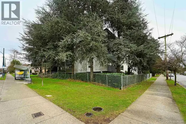 406 16 LAKEWOOD DRIVE Vancouver, British Columbia in Condos for Sale in Vancouver - Image 16