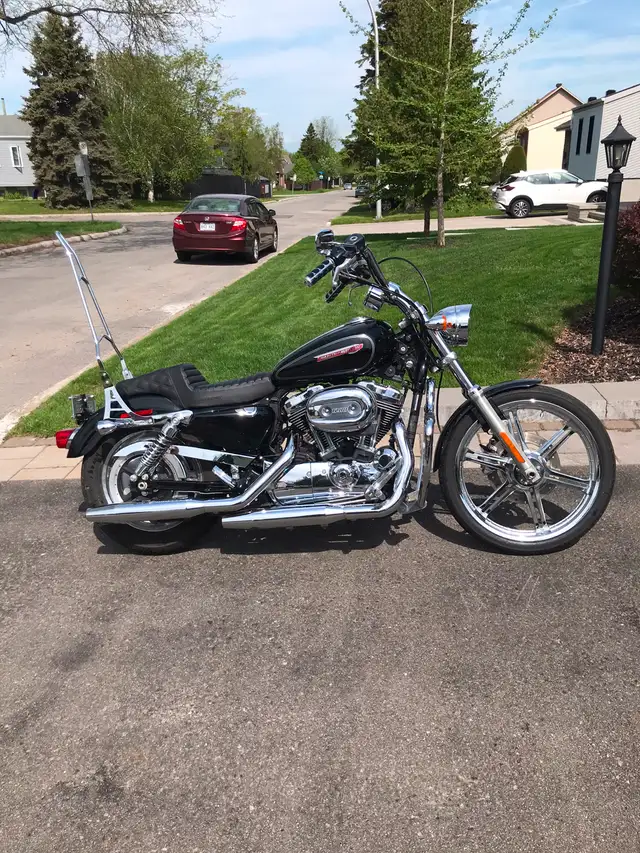 Moto Harley-Davidson Sportster 2009,1200cc XL in Touring in City of Montréal - Image 2