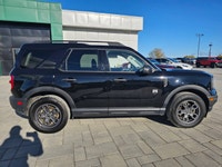 Kijiji Engine: 3 Cylinder Engine 1.5L L/100Km City: 9.3 L/100Km Hwy: 8.1 Safety Equipment ABS And Dr... (image 3)