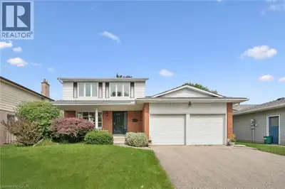Check everything off your list! Located on a friendly street in Waterloo’s Colonial Acres, this one...