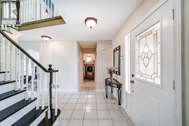 21 BERRYDOWN DRIVE Caledon (Bolton East), Ontario62863317513858123