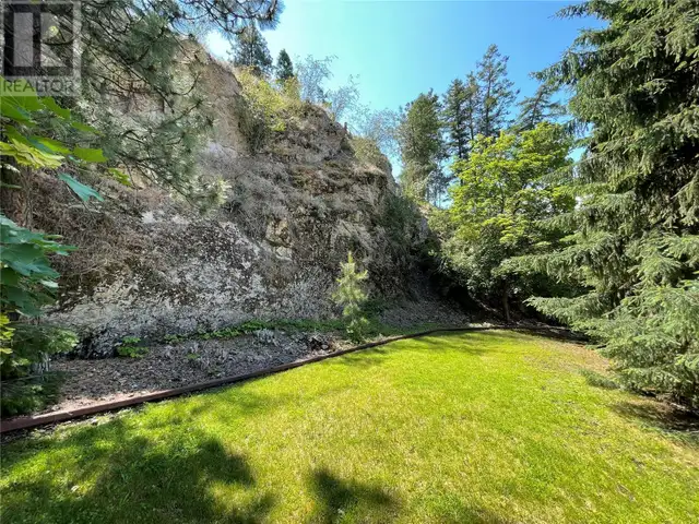 110 Russell Road Vernon, British Columbia in Houses for Sale in Fort St. John - Image 23