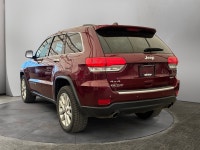 This Jeep Grand Cherokee boasts a Regular Unleaded V-8 5.7 L/345 engine powering this Automatic tran... (image 1)