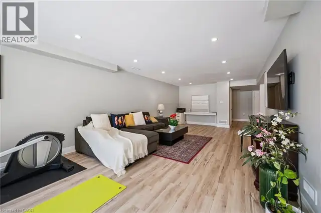 164 TIMBER TRAIL Road Elmira, Ontario in Houses for Sale in Kitchener / Waterloo - Image 34